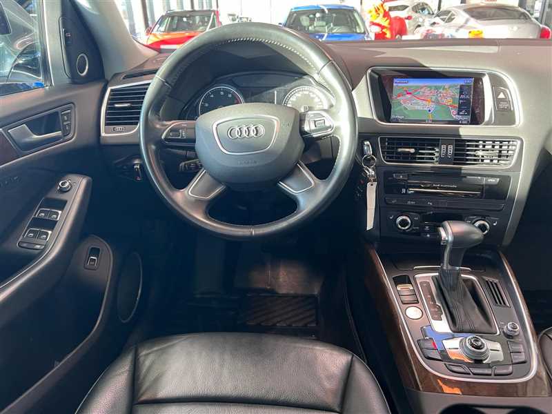 Audi Q5 2.0 TFSI 225 S-LINE QUATTRO