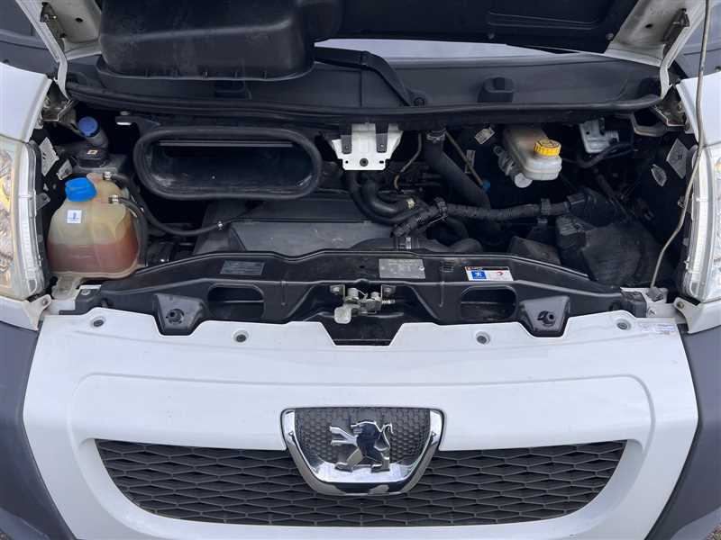 PEUGEOT BOXER 2.2 HDI 120 7 PLACES PLATEAU RIDELLES ALU