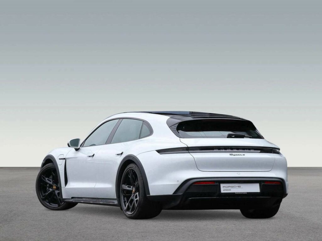 Porsche TAYCAN 4 Cross Turismo 476