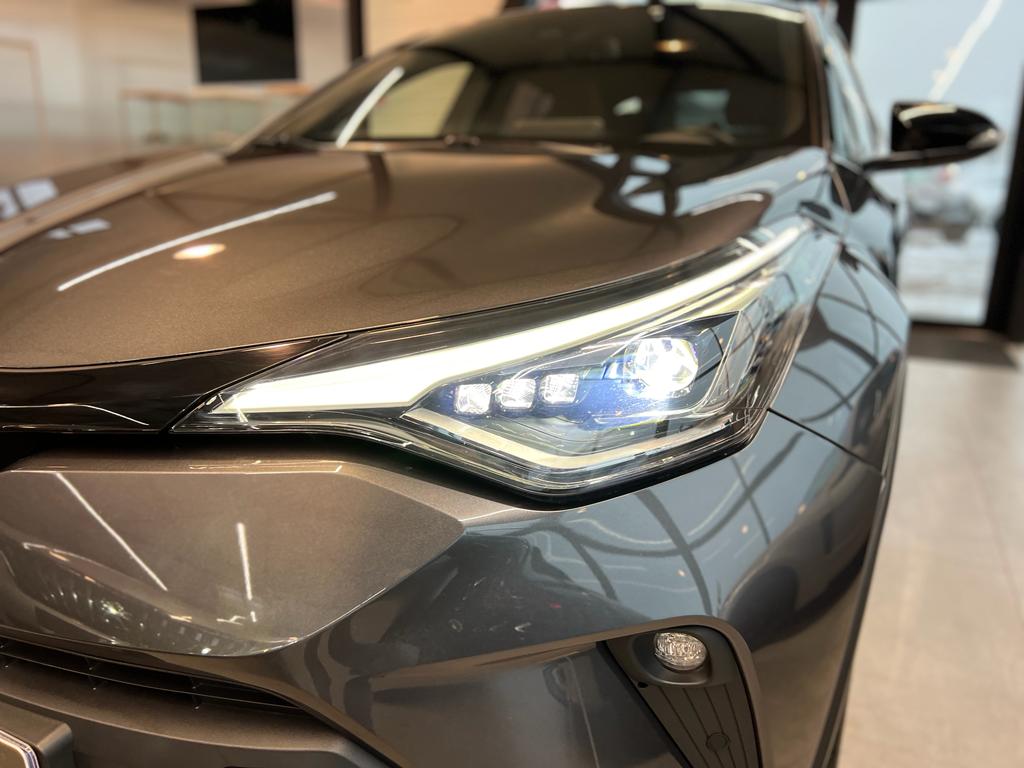 TOYOTA C-HR 184h 2WD e-CVT finition edition 498.79*/mois