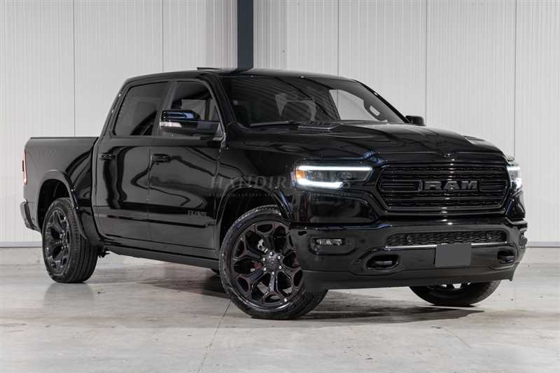 DODGE RAM 1500 5.7 V8 HEMI LIMITED NIGHT EDITION