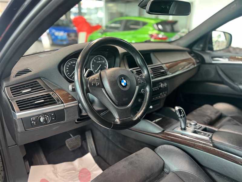 BMW X6 40d x-drive E71 306 luxe