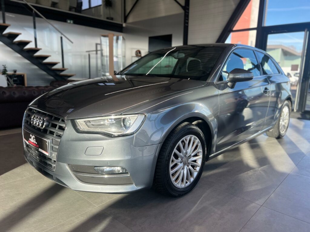 Audi A3 2.0 TDI S TRONIC