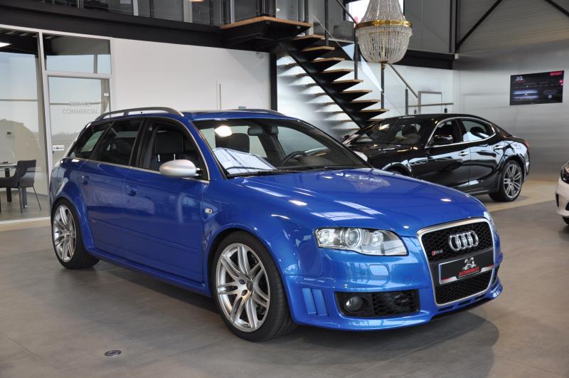 Audi RS4 AVANT B7 4.2 V8 420 BVM