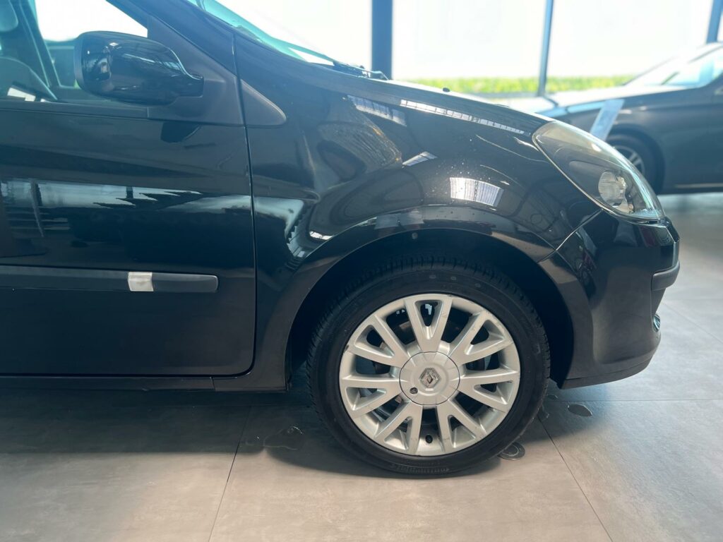 RENAULT CLIO 3 1.4 100cv